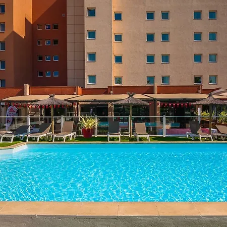 Ibis Marseille Provence Aeroport 3*
